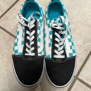 Women’s Vans sz 9.5